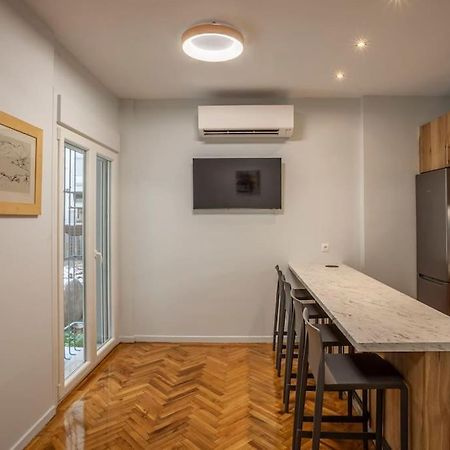 Karolou Ntil- Ground Floor Suite Thessaloníki Eksteriør bilde
