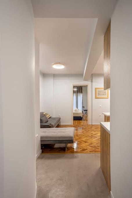 Karolou Ntil- Ground Floor Suite Thessaloníki Eksteriør bilde